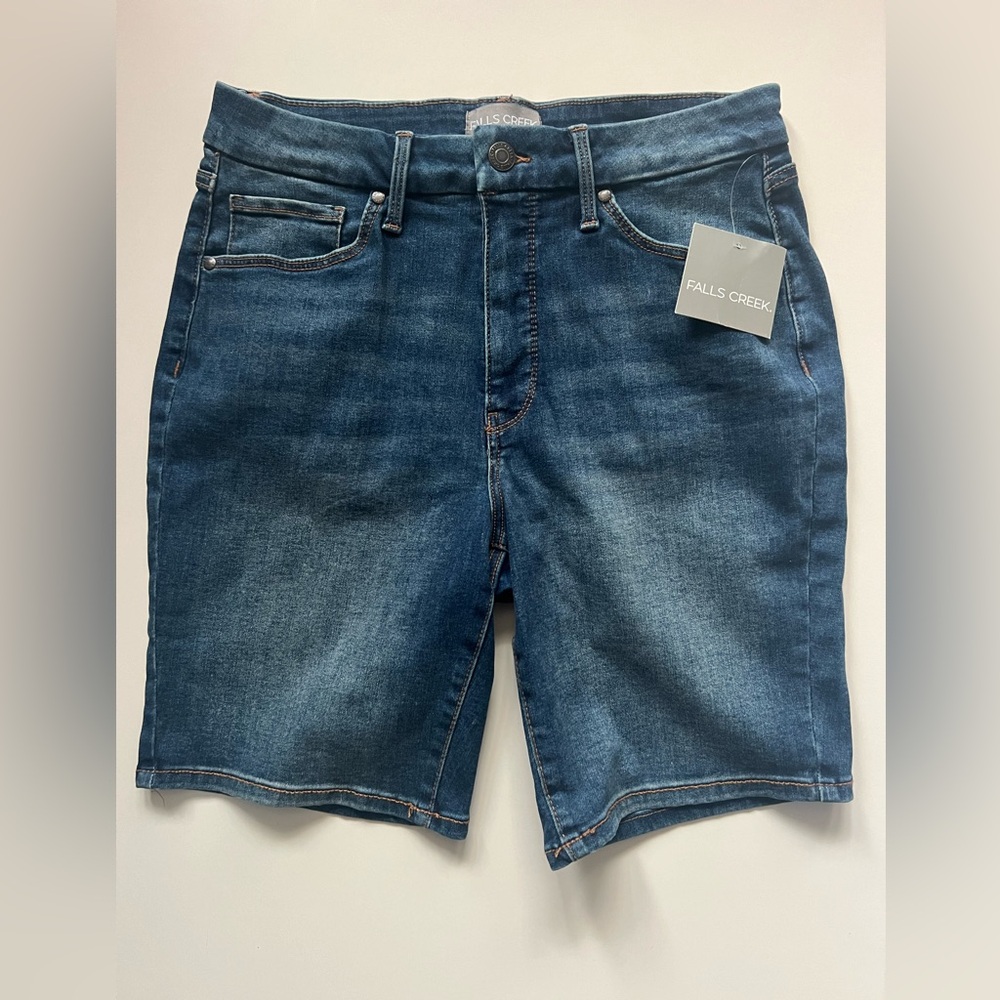 Falls Creek Women’s Denim Bermuda Jean Shorts Size 10 NWT